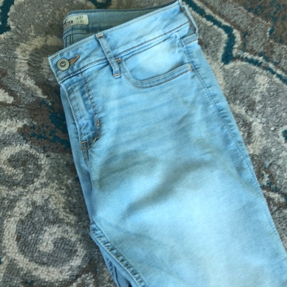 Hollister skinny jeans - Picture 5 of 8